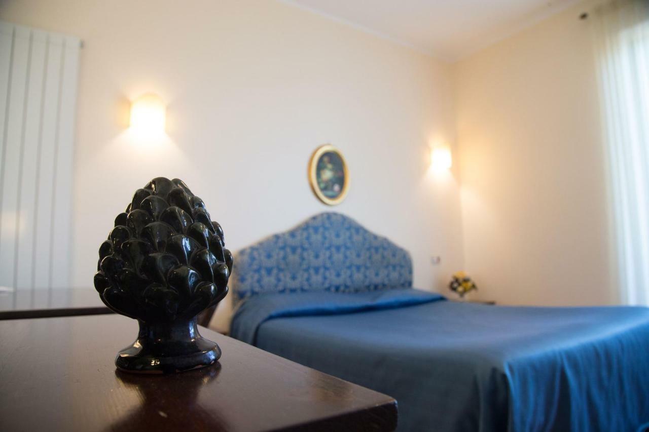 Pigna D'Oro Country Hotel Santo Stefano Quisquina Exterior foto